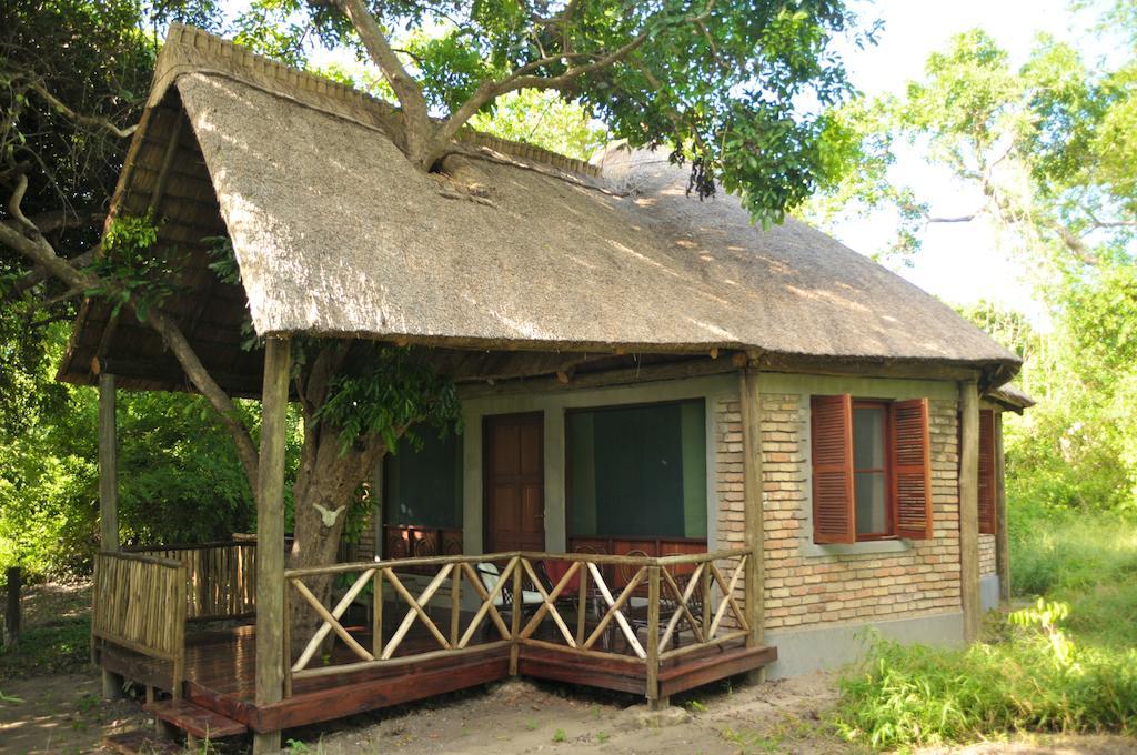Selous Kinga Lodge Kwangwazi Szoba fotó